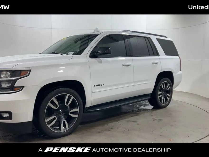 2018 Chevrolet Tahoe LT photo 1