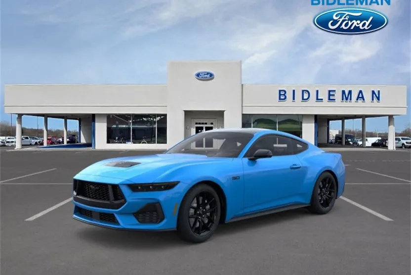2025 Ford Mustang GT photo 1