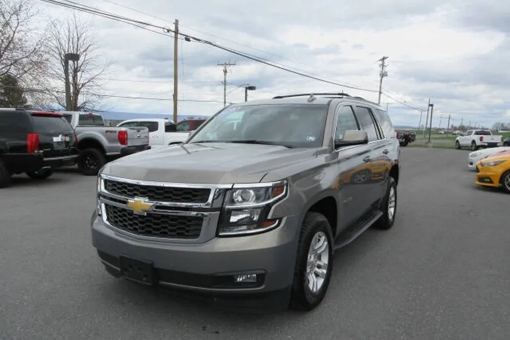 2018 Chevrolet Tahoe LT photo 1