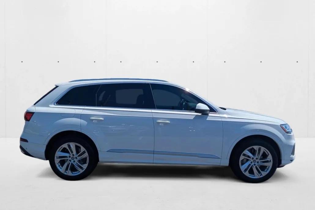 2021 Audi Q7 Premium 45 photo 1