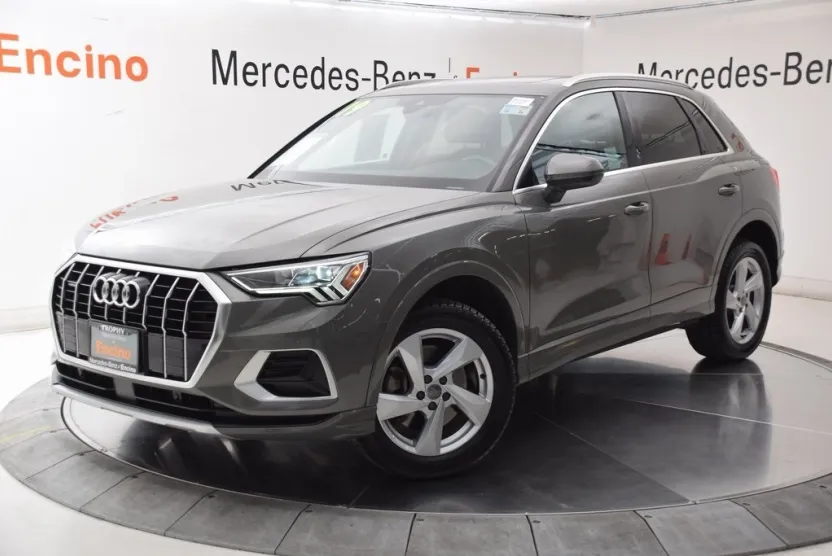 2019 Audi Q3 Premium Plus photo 1