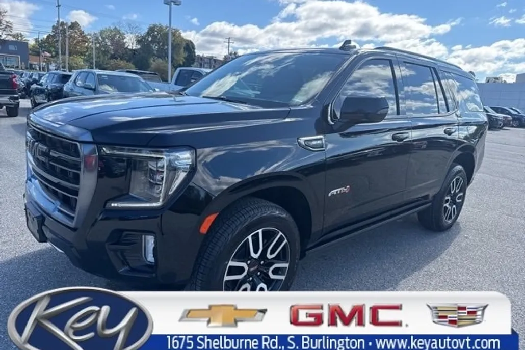 2023 Gmc Yukon AT4 photo 1
