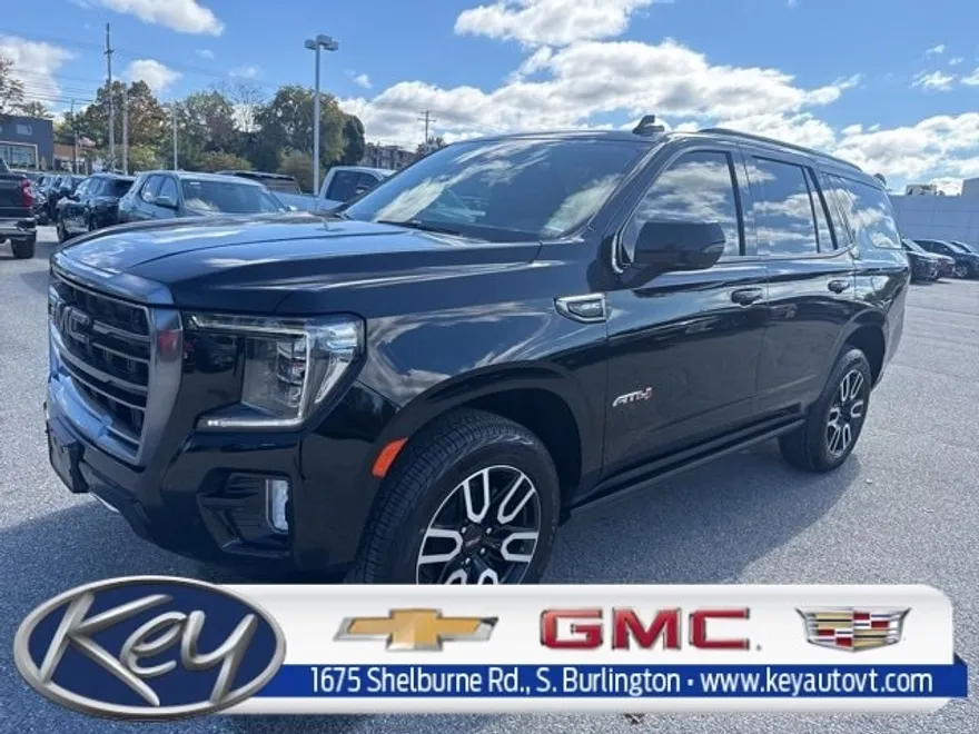 2023 Gmc Yukon AT4 photo 1