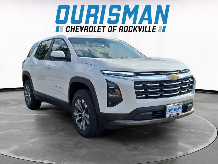 2026 Chevrolet Equinox LT photo 1