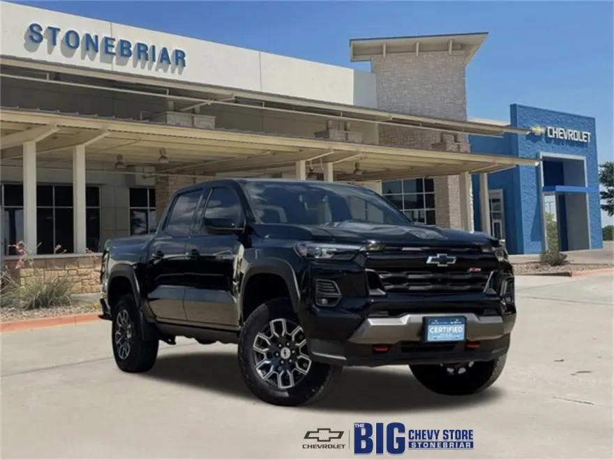 2024 Chevrolet Colorado Z71 photo 1