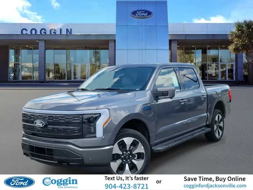 2025 Ford F-150 Lightning Platinum photo 1
