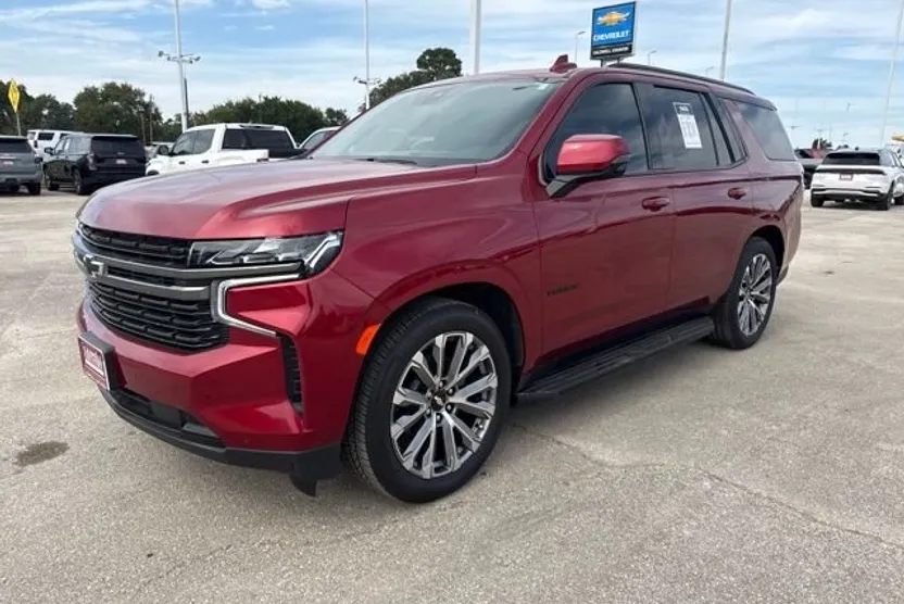 2022 Chevrolet Tahoe RST photo 1