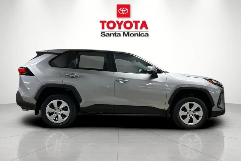 2025 Toyota RAV4 LE photo 1