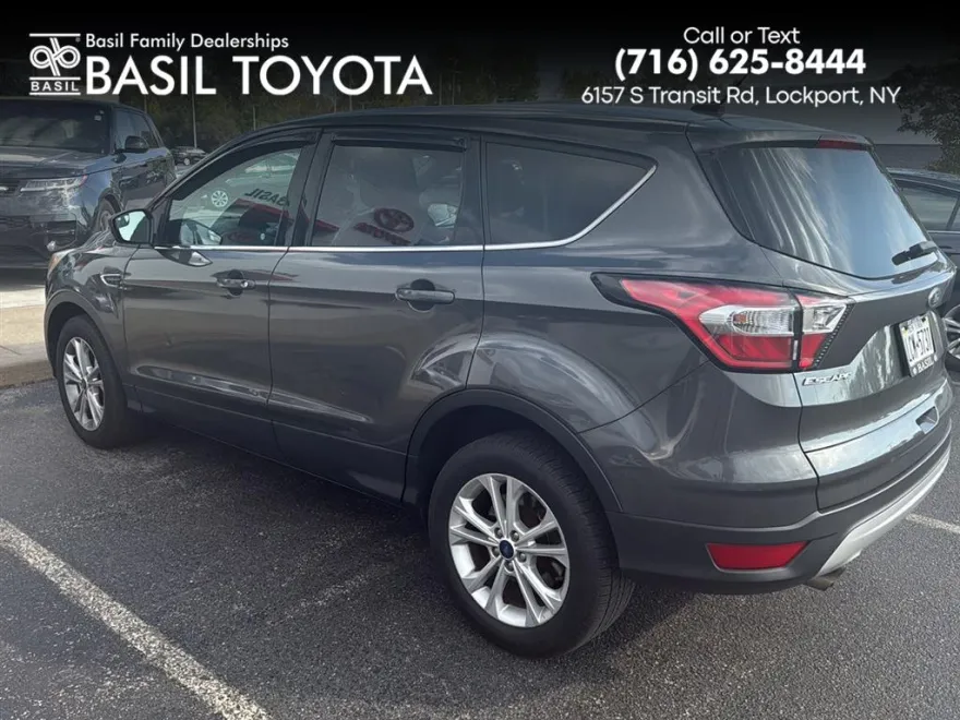 2017 Ford Escape SE photo 1