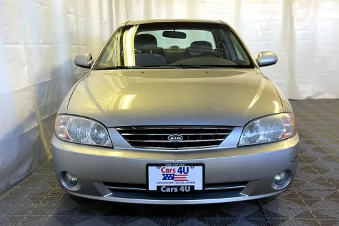 2004 Kia Spectra Base photo 3