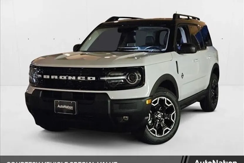 2025 Ford Bronco Sport Outer Banks photo 1