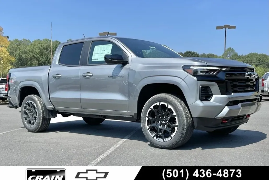 2026 Chevrolet Colorado Z71 photo 1