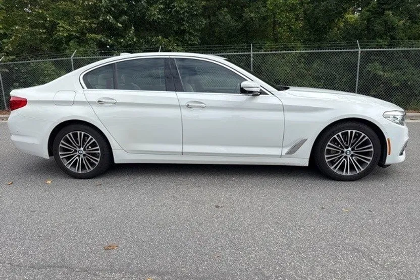 2017 Bmw 530i photo 1