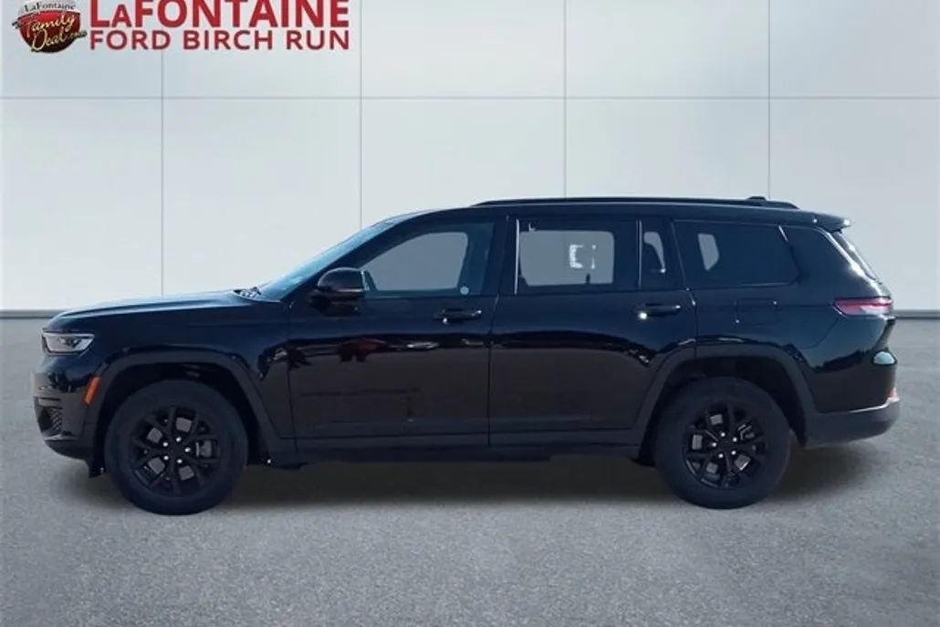 2024 Jeep Grand Cherokee Altitude photo 1