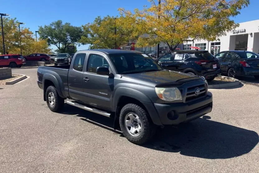 2009 Toyota Tacoma Base photo 1