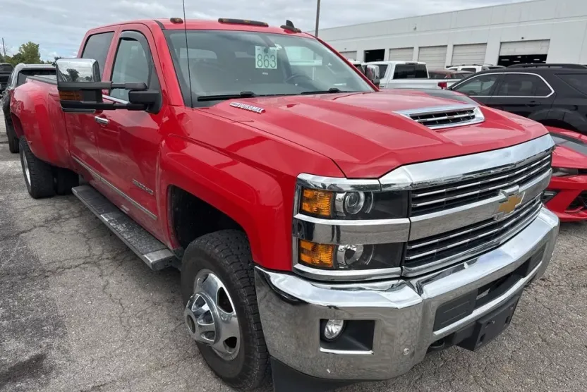 2018 Chevrolet Silverado 3500HD LTZ photo 1