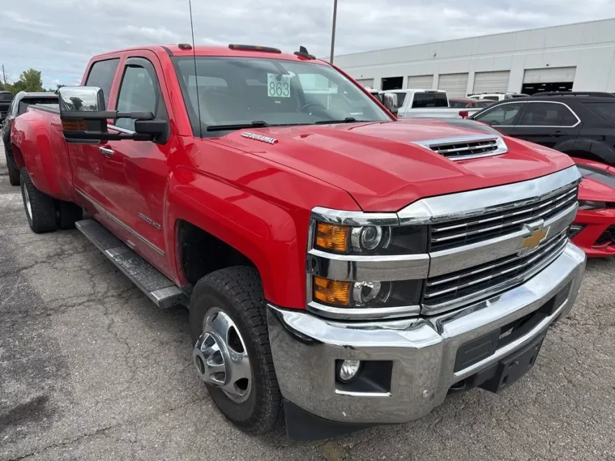2018 Chevrolet Silverado 3500HD LTZ photo 1