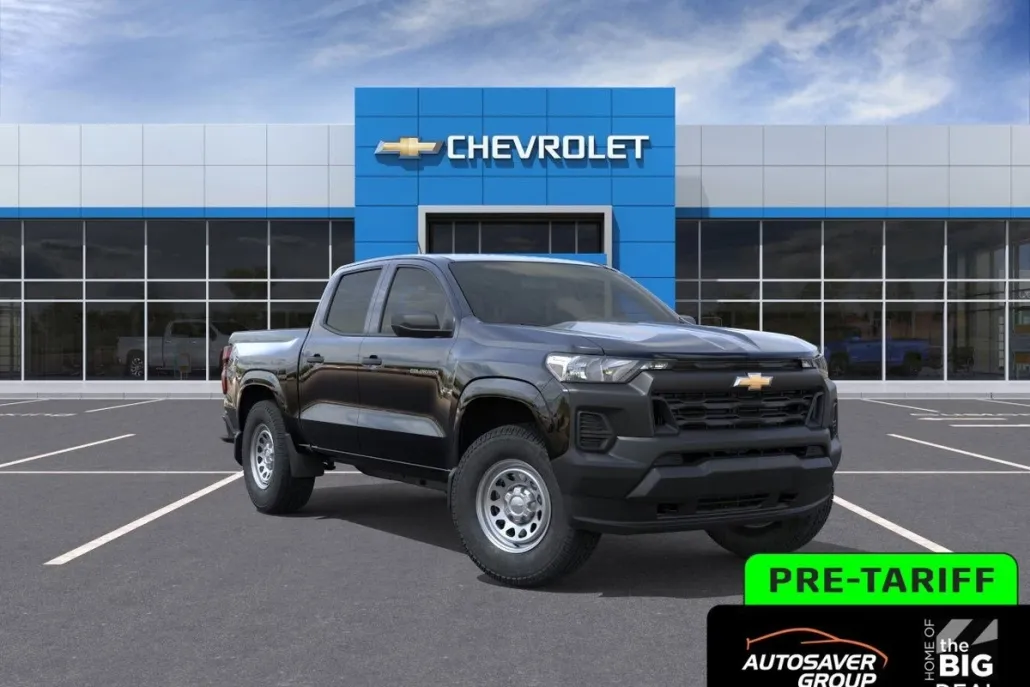 2025 Chevrolet Colorado LT photo 1