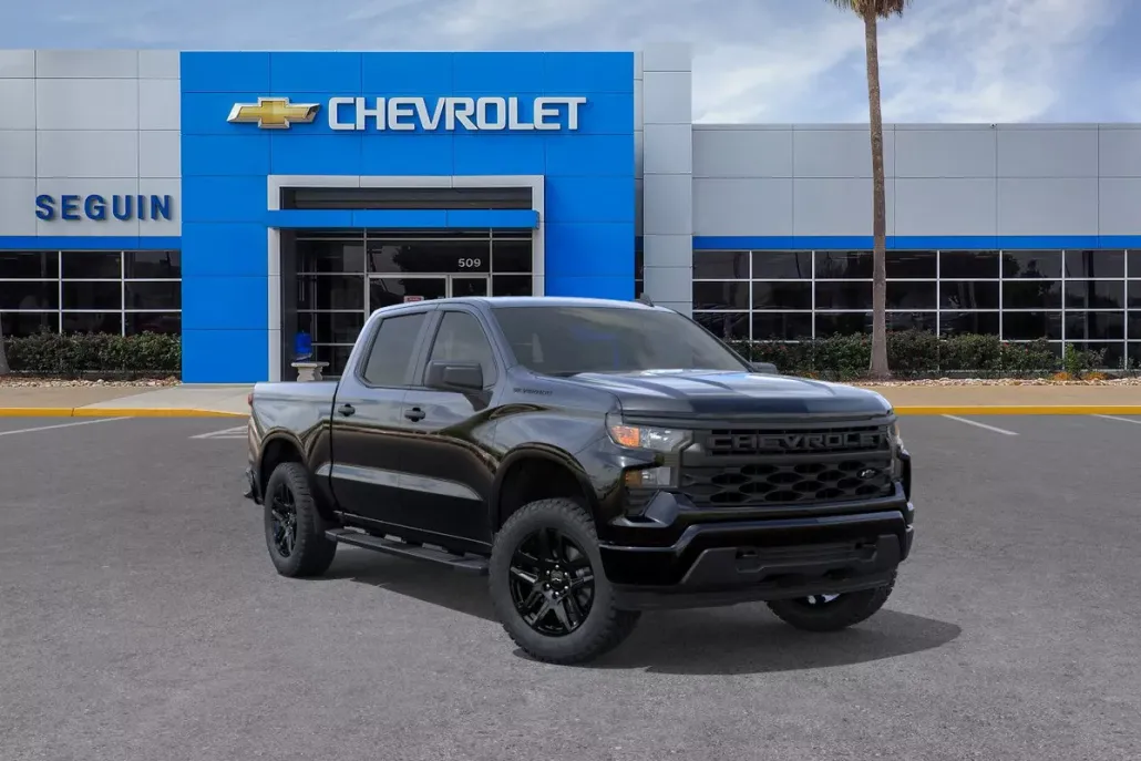 2026 Chevrolet Silverado 1500 Custom photo 1