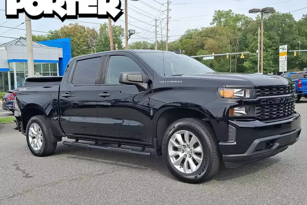 2021 Chevrolet Silverado 1500 Custom photo 1