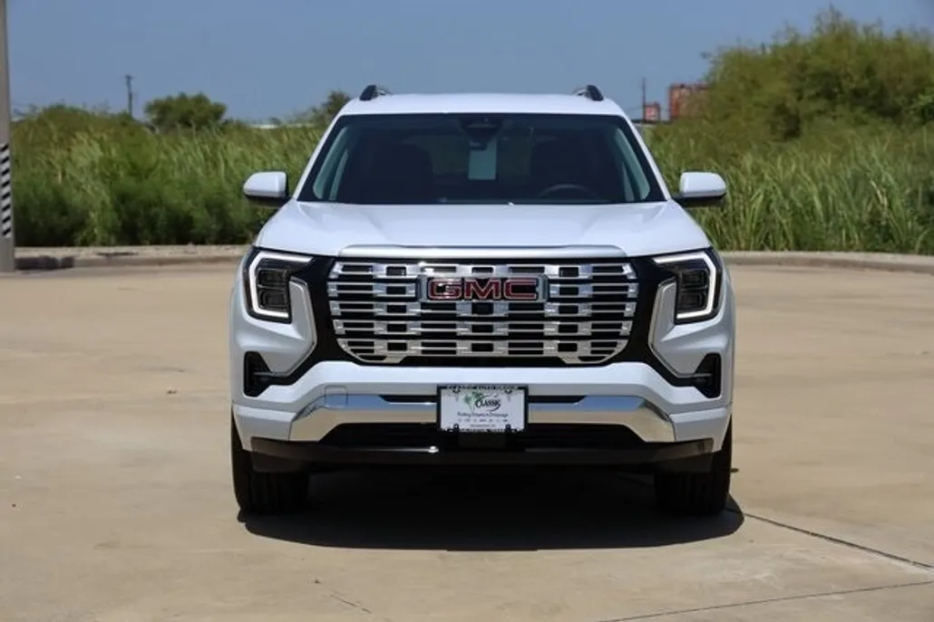 2026 Gmc Terrain Denali photo 1