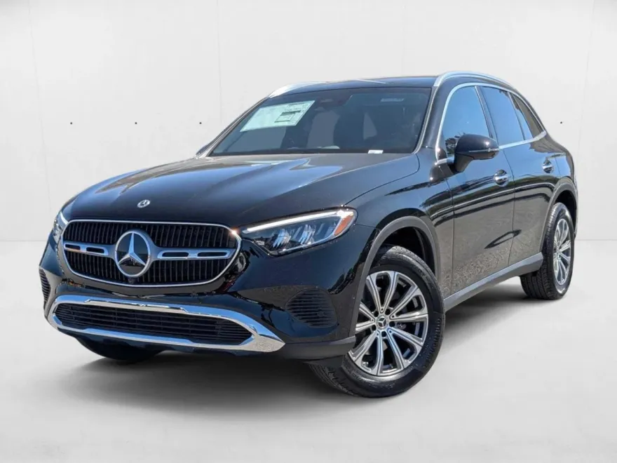 2025 Mercedes Benz GLC 300 photo 1