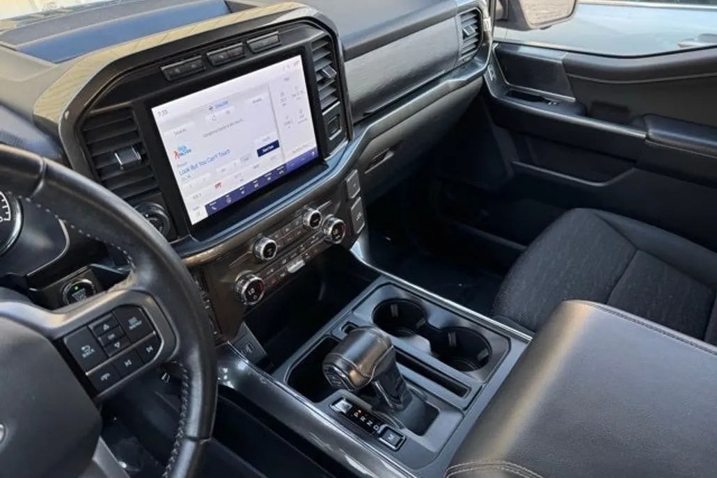 2021 Ford F-150 XLT photo 1