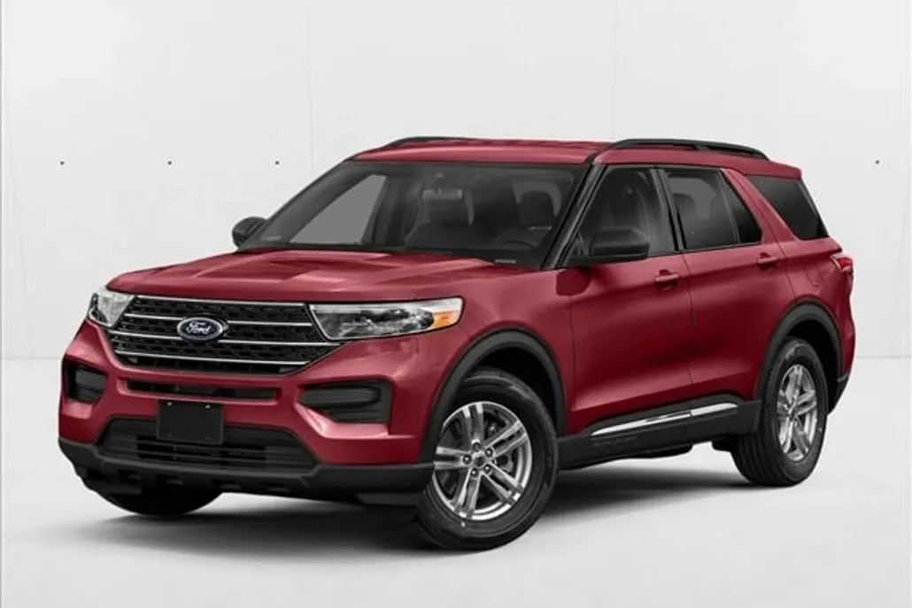 2023 Ford Explorer XLT photo 1