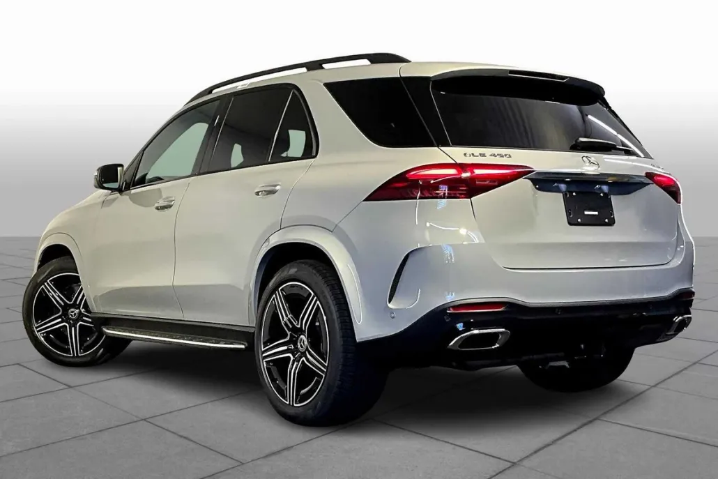 2026 Mercedes Benz GLE 450 4MATIC photo 1