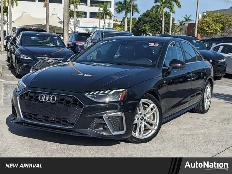 2023 Audi A4 S line Quattro Premium Plus photo 1