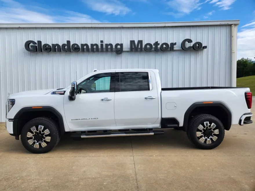 2025 Gmc Sierra 3500 HD Denali photo 1