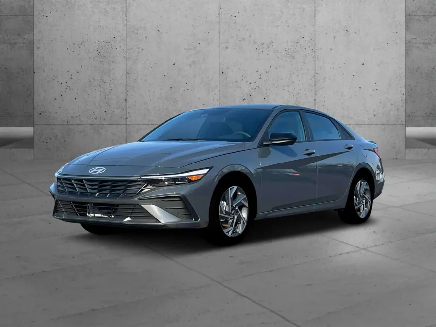 2025 Hyundai Elantra Hybrid SEL Sport photo 1