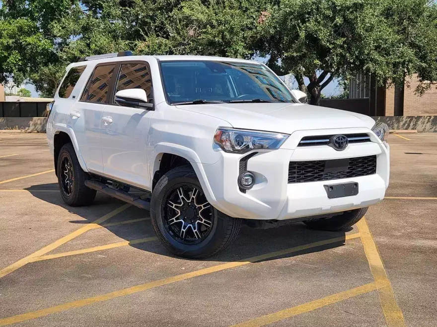 2021 Toyota 4Runner SR5 Premium photo 1