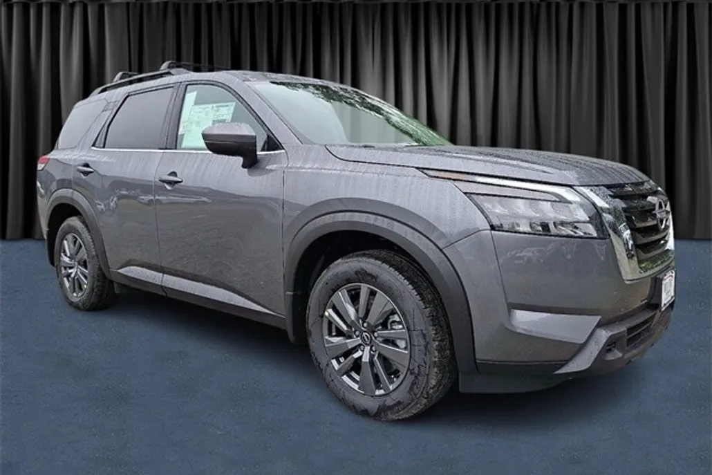 2025 Nissan Pathfinder SV photo 1