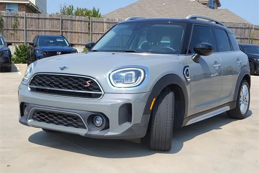2021 Mini Cooper Signature photo 1
