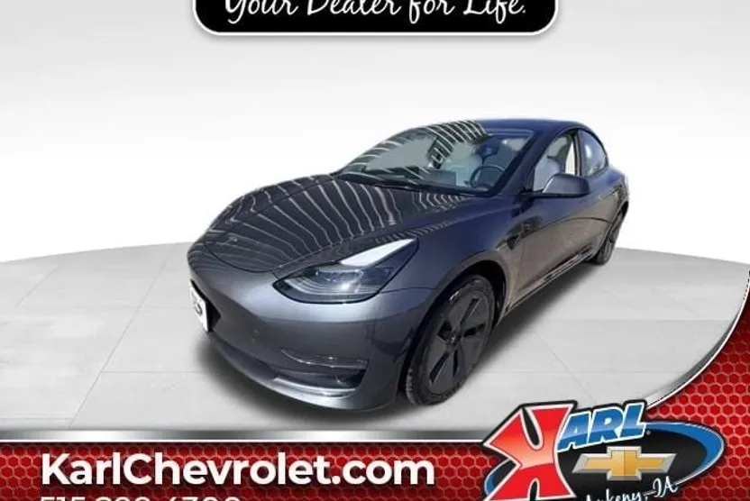 2023 Tesla Model 3 Long Range photo 1