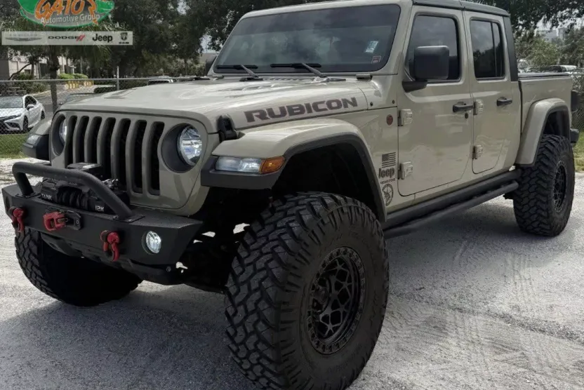2022 Jeep Gladiator Rubicon photo 1