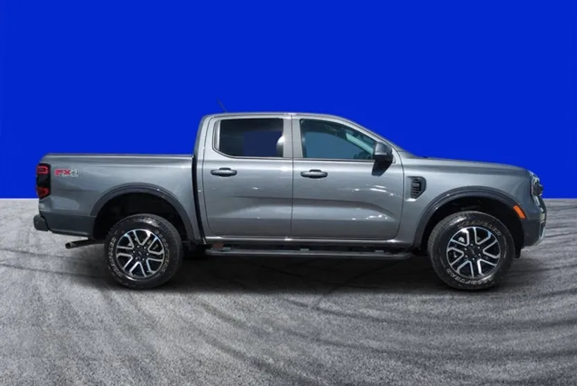2024 Ford Ranger Lariat photo 1