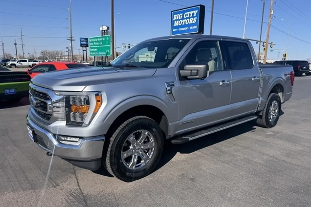 2022 Ford F-150 XLT photo 1