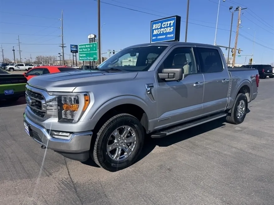 2022 Ford F-150 XLT photo 1