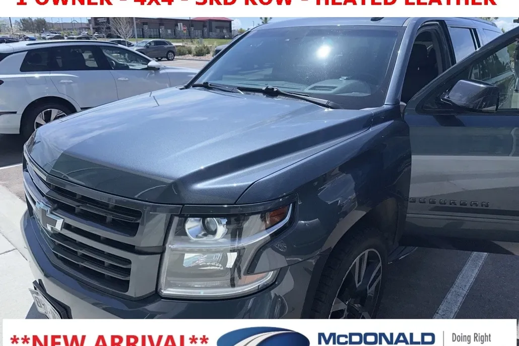 2019 Chevrolet Suburban Premier photo 1