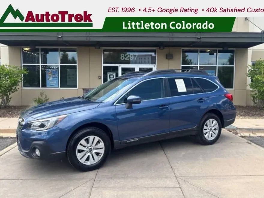 2019 Subaru Outback 2.5i Premium photo 1