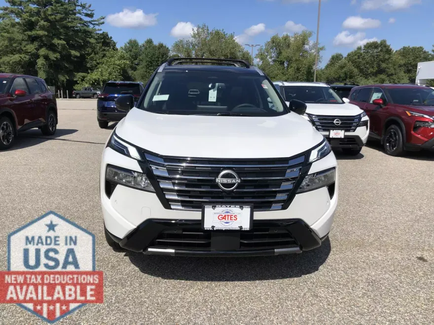 2026 Nissan Rogue Platinum photo 1