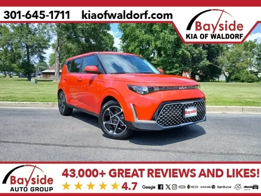 2025 Kia Soul EX photo 1