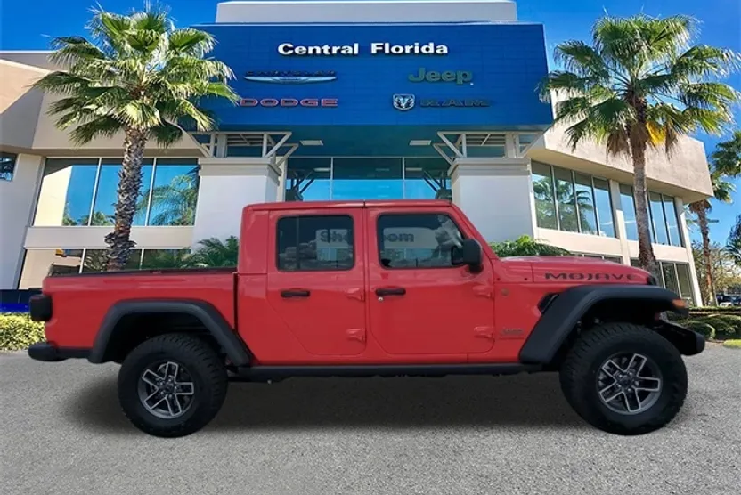 2025 Jeep Gladiator Mojave photo 1