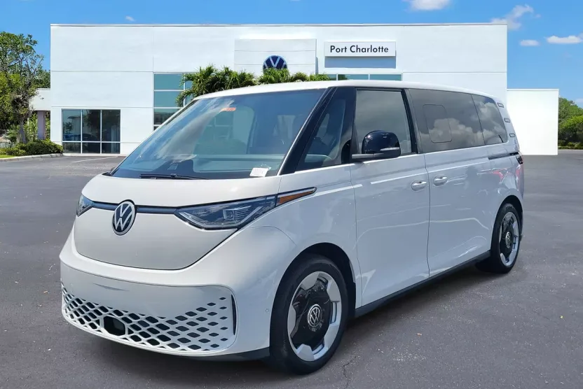 2025 Volkswagen ID. Buzz Pro S photo 1