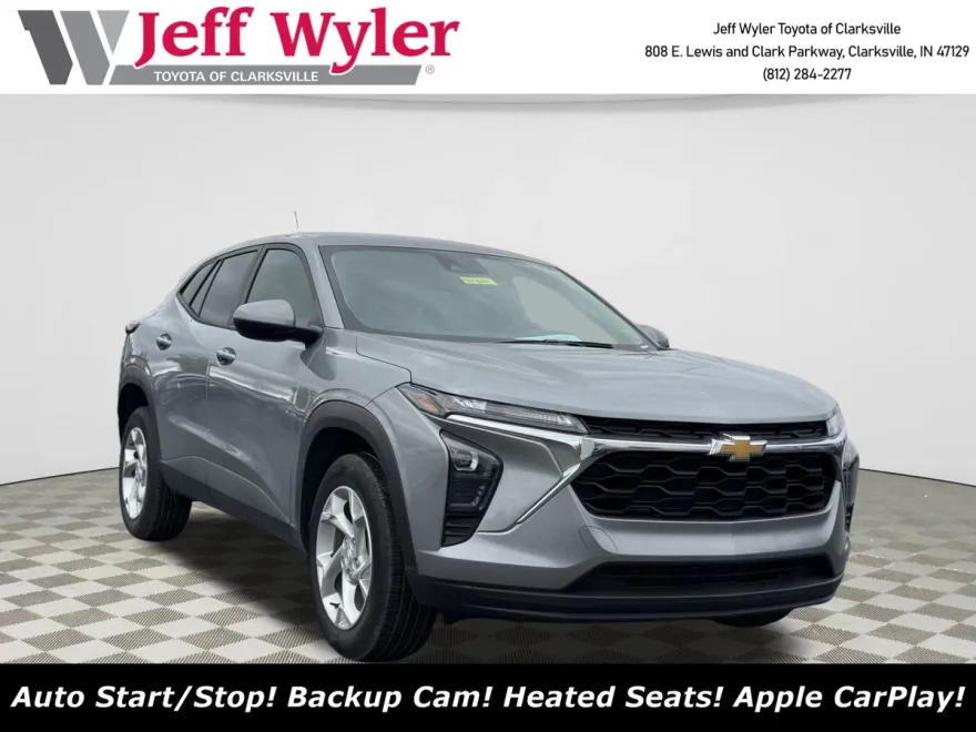 2024 Chevrolet Trax LS photo 1