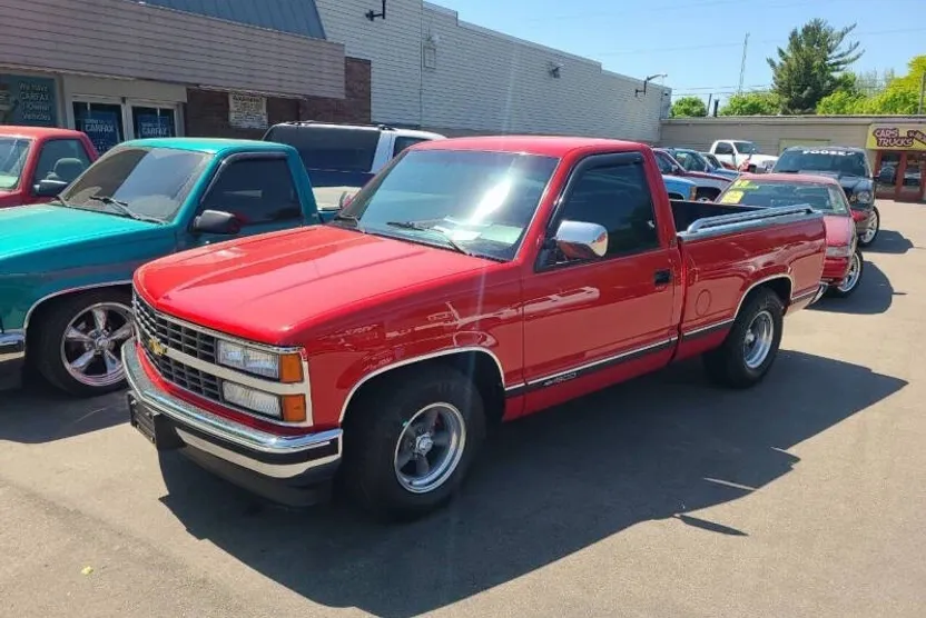 1993 Chevrolet Silverado photo 1