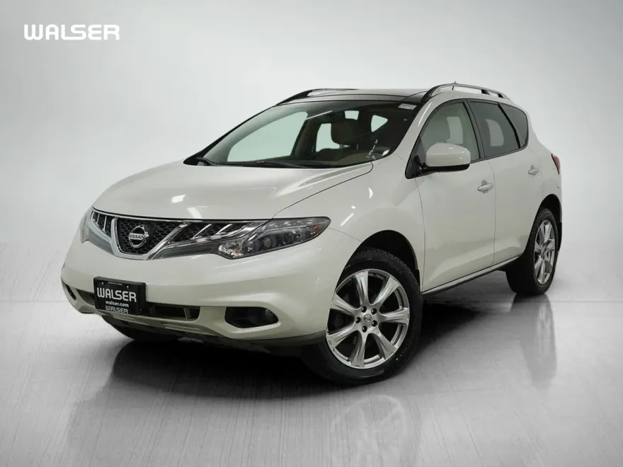 2014 Nissan Murano LE Platinum photo 1
