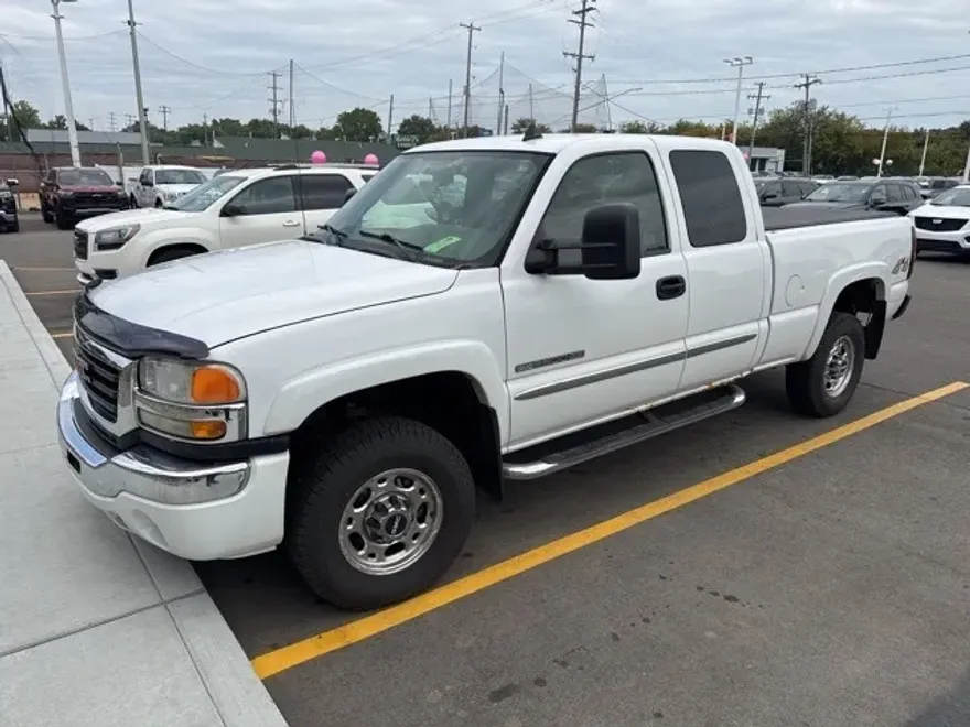 2006 Gmc Sierra 2500 photo 1